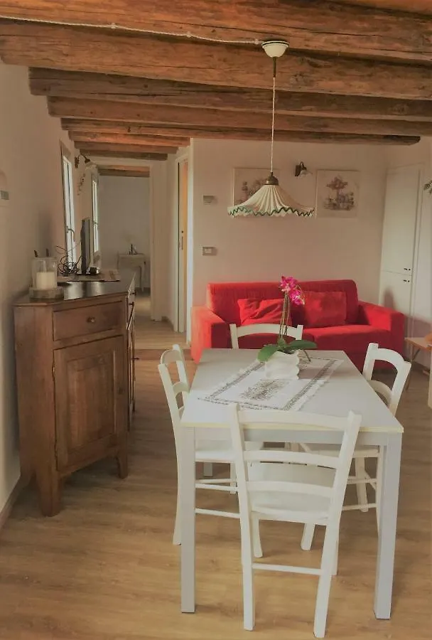 La Casa Nel Bosco Apartment Malcesine